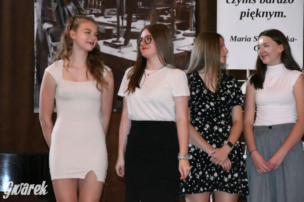 Uczniowie Chemika zakończyli rok szkolny [FOTO]