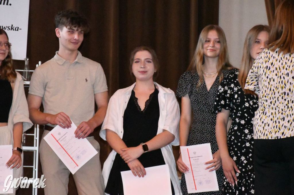 Uczniowie Chemika zakończyli rok szkolny [FOTO]