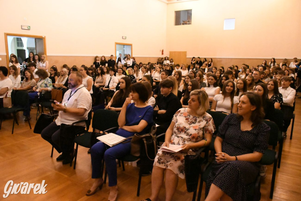 Uczniowie Chemika zakończyli rok szkolny [FOTO]