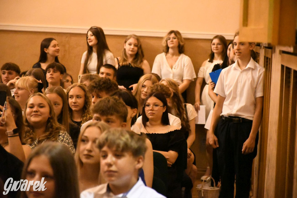 Uczniowie Chemika zakończyli rok szkolny [FOTO]