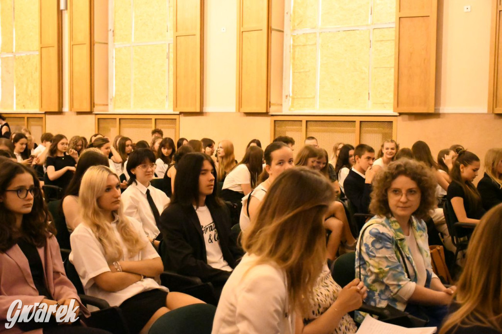 Uczniowie Chemika zakończyli rok szkolny [FOTO]