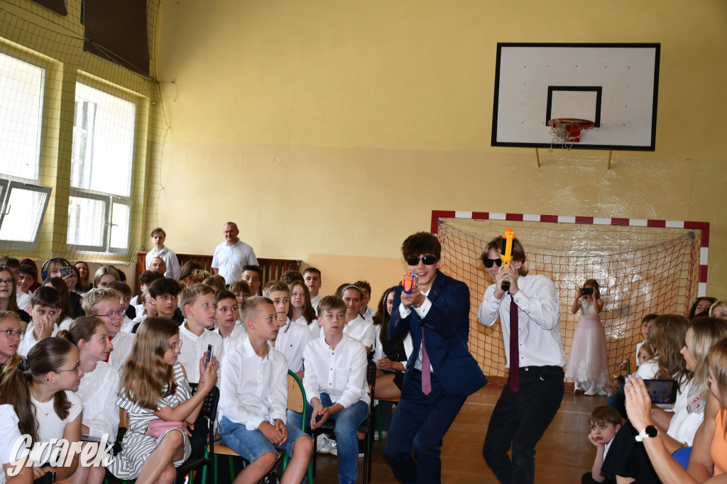 Bobrowniki Śląskie. Zakończenie roku i pożegnanie