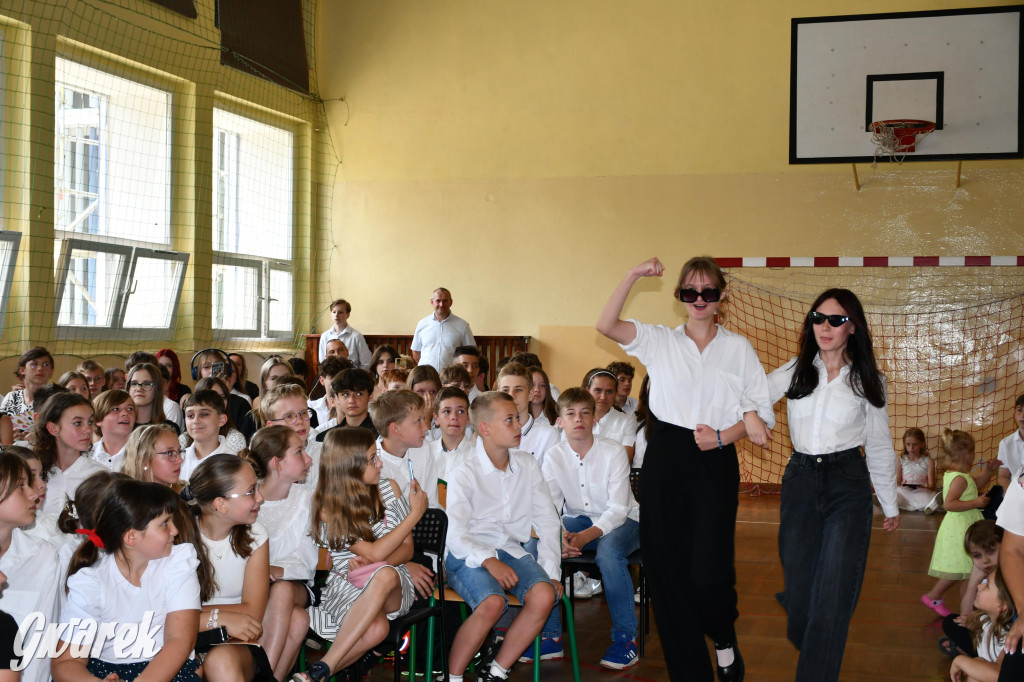 Bobrowniki Śląskie. Zakończenie roku i pożegnanie