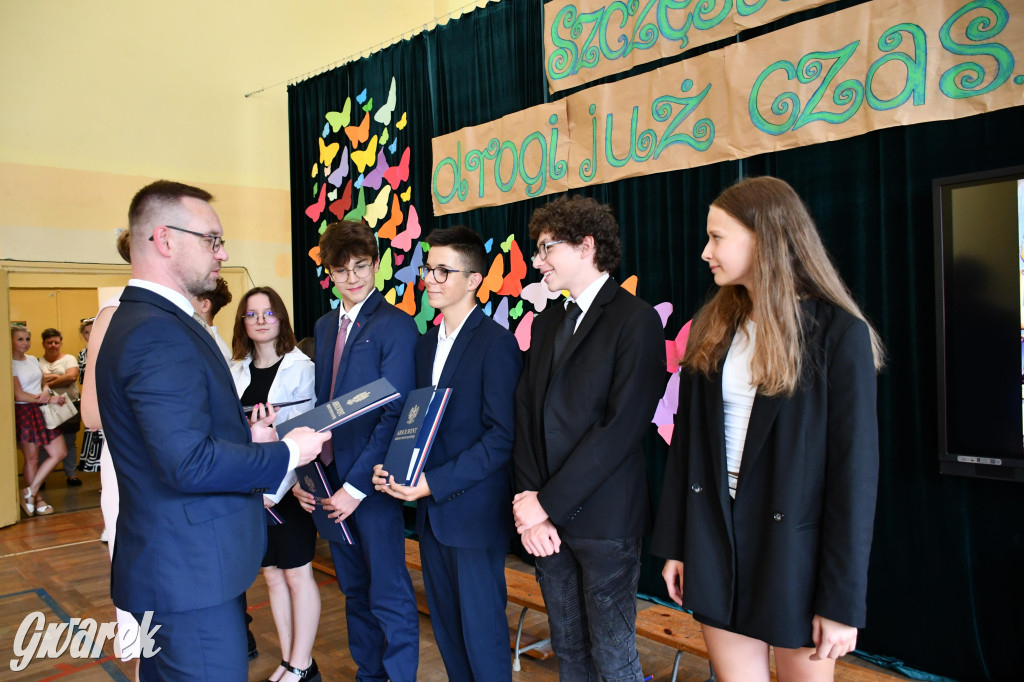 Bobrowniki Śląskie. Zakończenie roku i pożegnanie