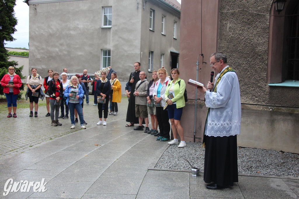 Tarnowskie Góry. Ślubowana pielgrzymka do Piekar Śląskich [FOTO]