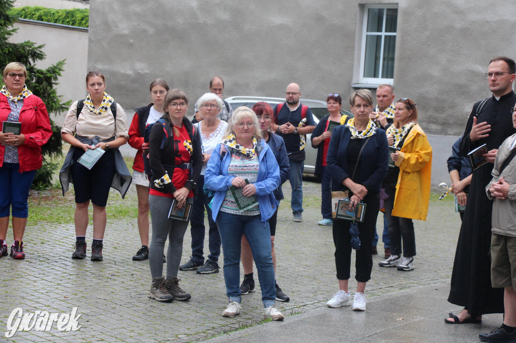 Tarnowskie Góry. Ślubowana pielgrzymka do Piekar Śląskich [FOTO]