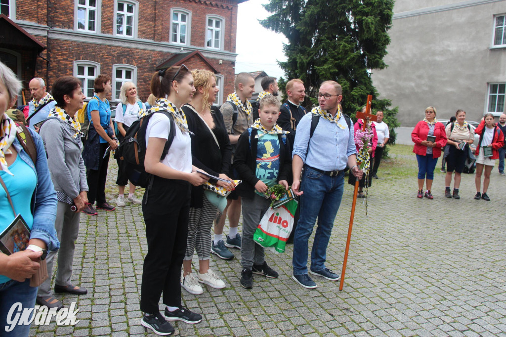 Tarnowskie Góry. Ślubowana pielgrzymka do Piekar Śląskich [FOTO]