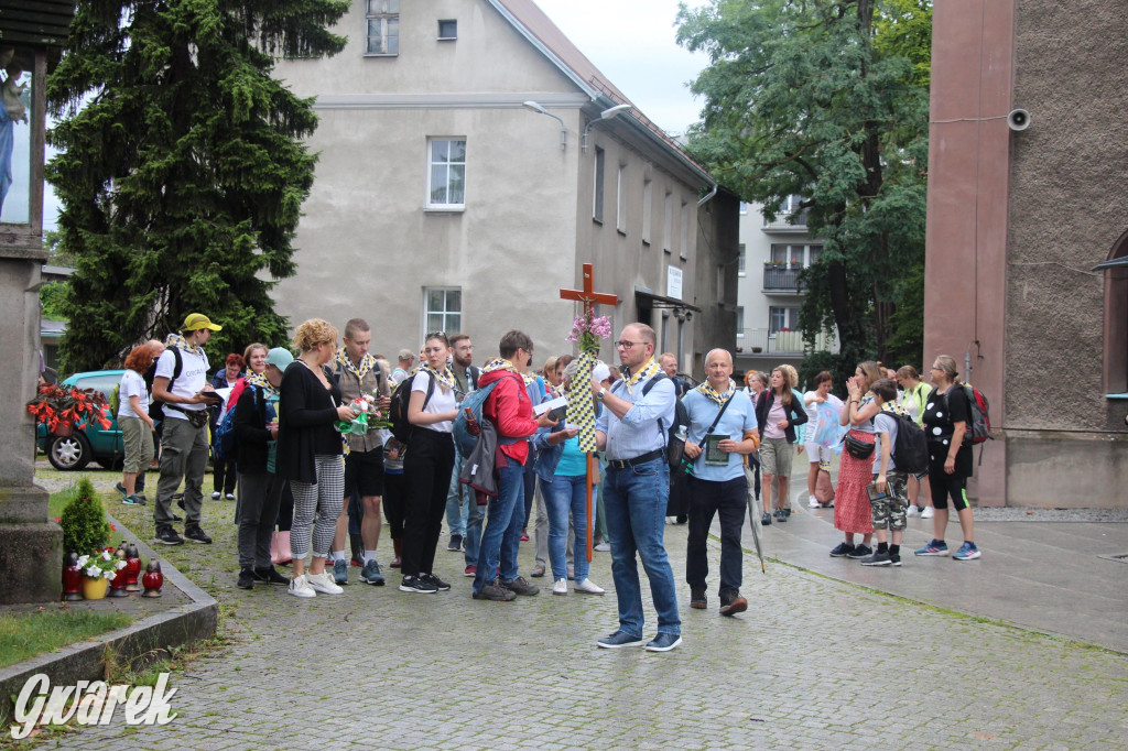 Tarnowskie Góry. Ślubowana pielgrzymka do Piekar Śląskich [FOTO]