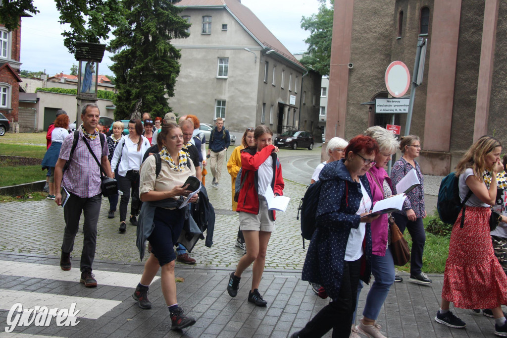 Tarnowskie Góry. Ślubowana pielgrzymka do Piekar Śląskich [FOTO]