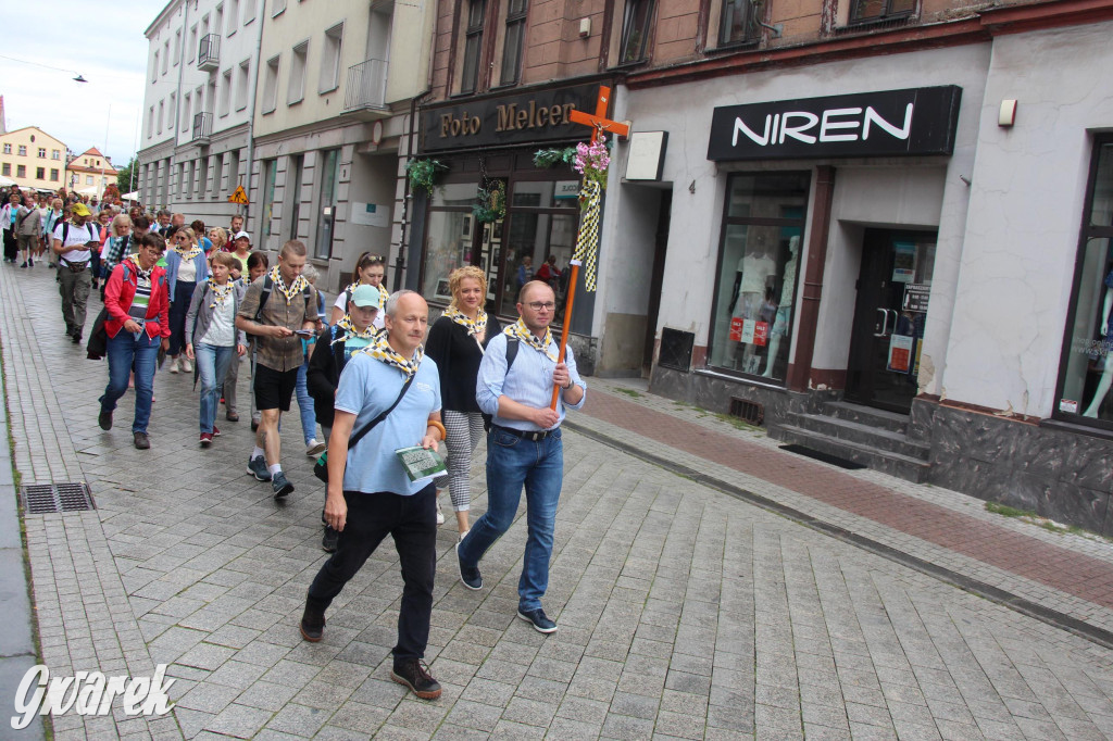 Tarnowskie Góry. Ślubowana pielgrzymka do Piekar Śląskich [FOTO]