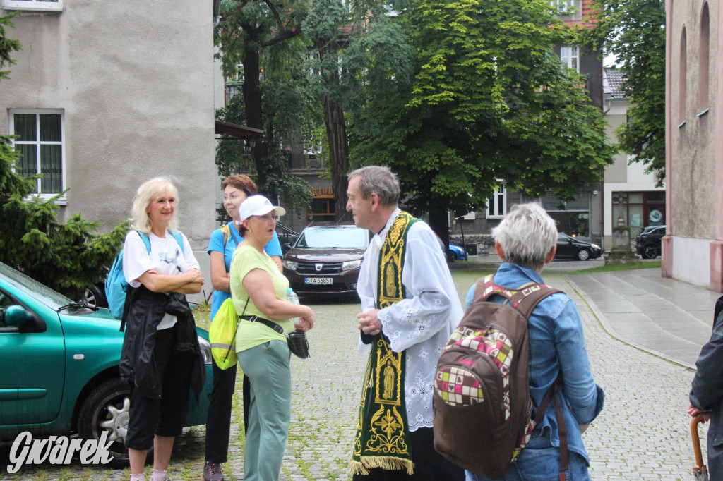 Tarnowskie Góry. Ślubowana pielgrzymka do Piekar Śląskich [FOTO]