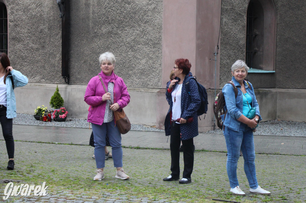 Tarnowskie Góry. Ślubowana pielgrzymka do Piekar Śląskich [FOTO]