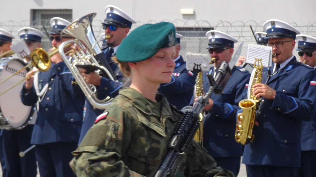 Tarnowskie Góry. Uroczysta przysięga w  5. Pułku Chemicznym [FOTO]