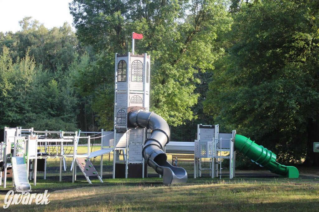 Świerklaniec. Nowa atrakcja w parku, ucieszy dzieci i rodziców [FOTO]