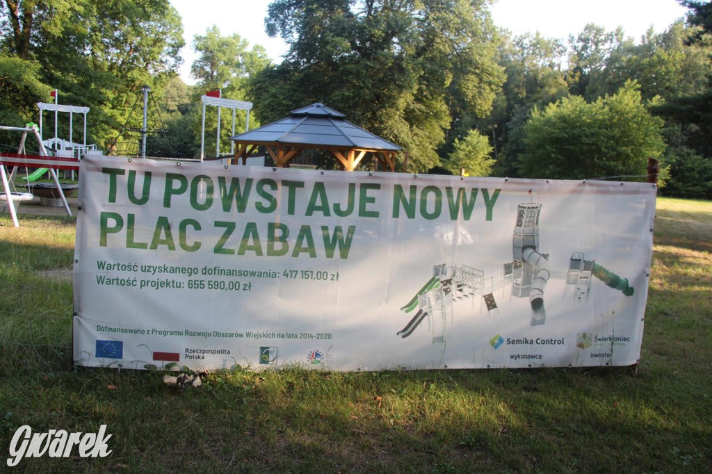 Świerklaniec. Nowa atrakcja w parku, ucieszy dzieci i rodziców [FOTO]