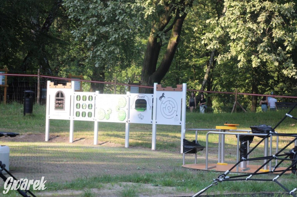 Świerklaniec. Nowa atrakcja w parku, ucieszy dzieci i rodziców [FOTO]