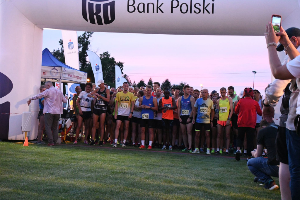 Prawie 1200 zawodników na piekarskim półmaratonie