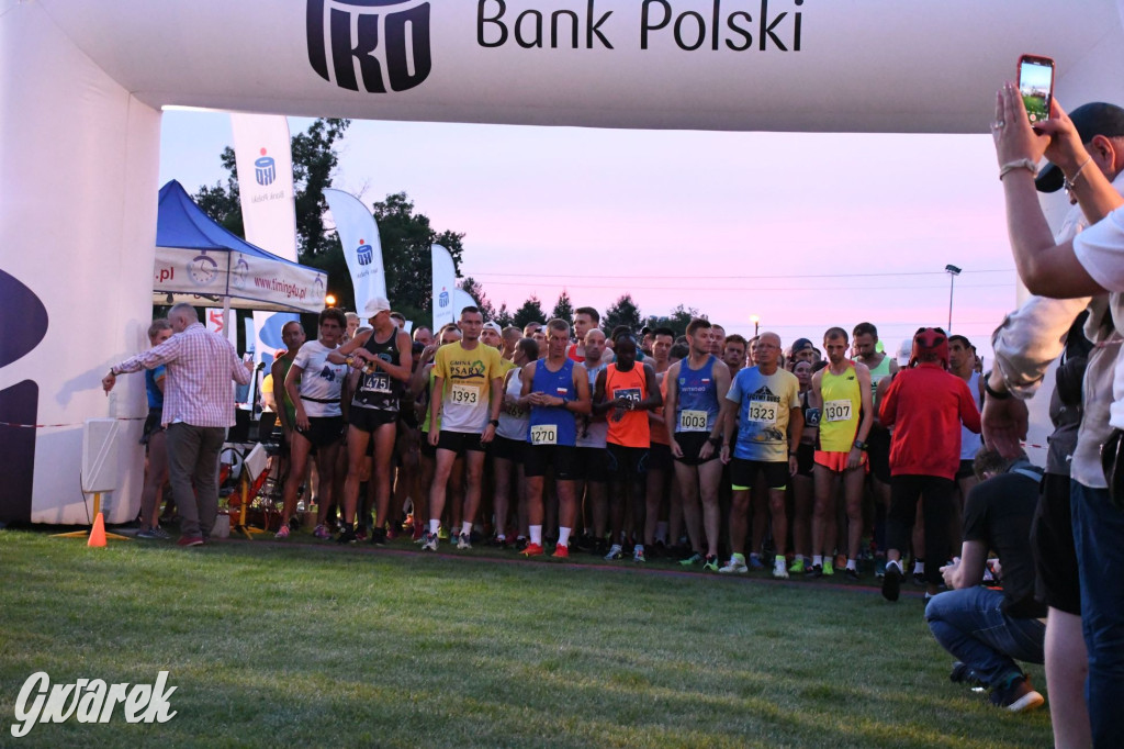 Prawie 1200 zawodników na piekarskim półmaratonie