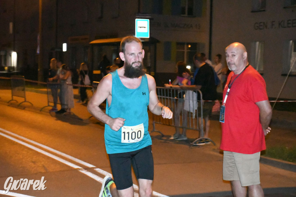 Prawie 1200 zawodników na piekarskim półmaratonie