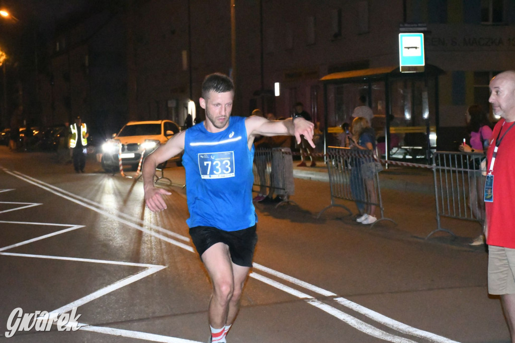 Prawie 1200 zawodników na piekarskim półmaratonie