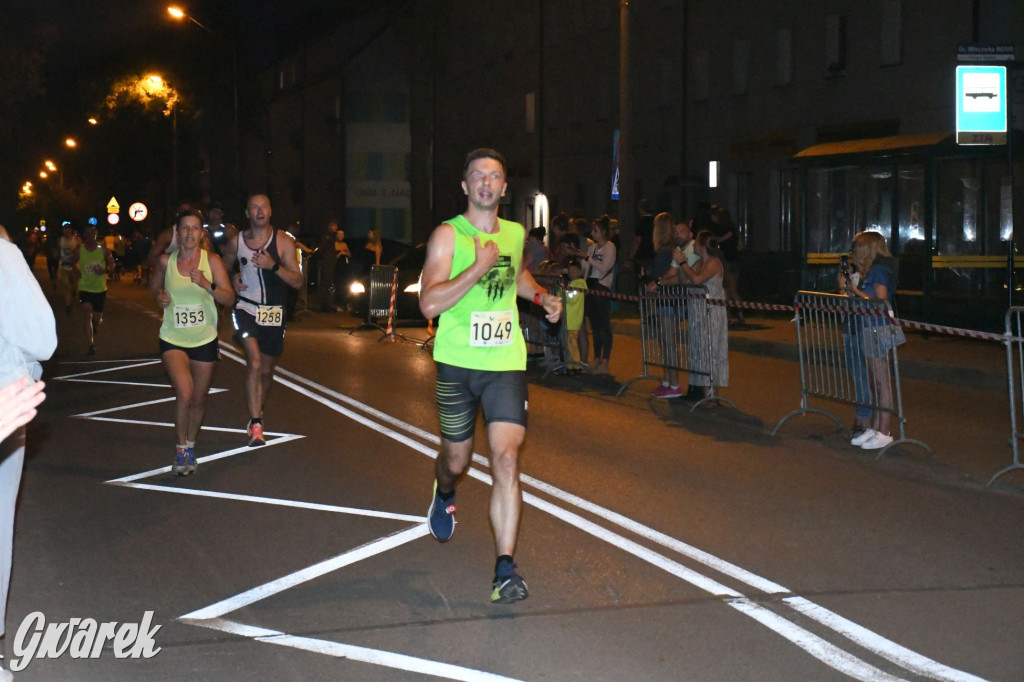 Prawie 1200 zawodników na piekarskim półmaratonie