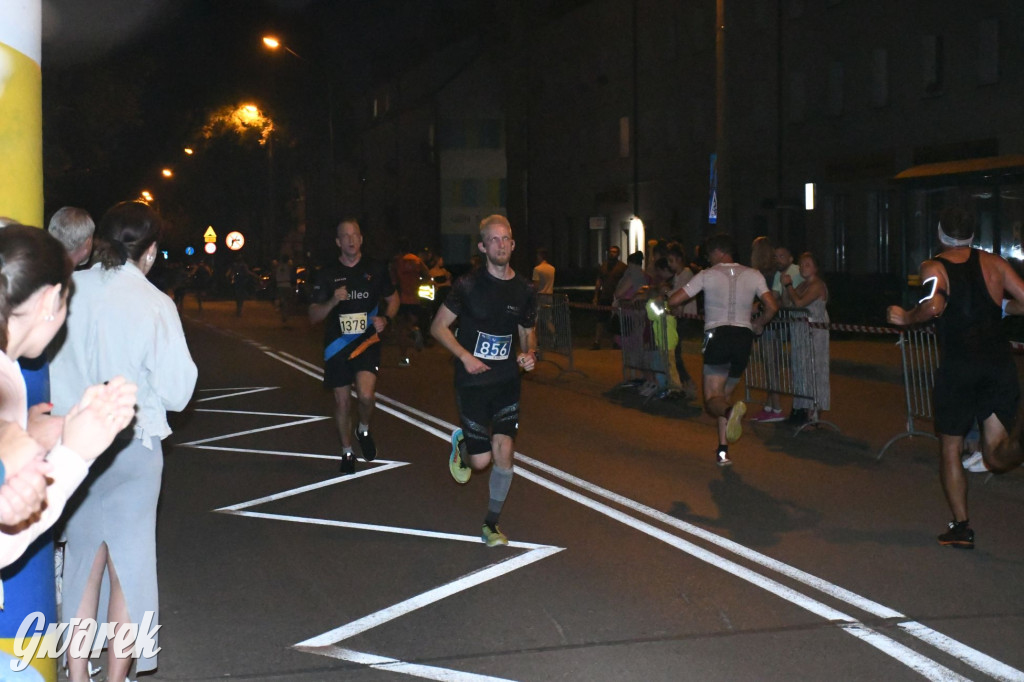 Prawie 1200 zawodników na piekarskim półmaratonie