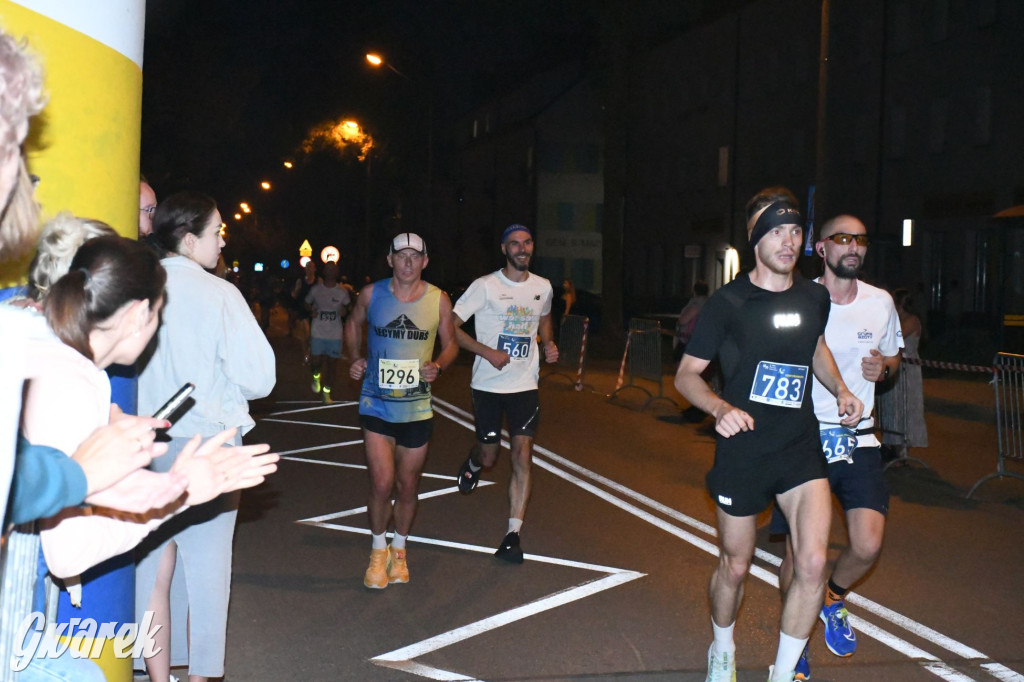 Prawie 1200 zawodników na piekarskim półmaratonie