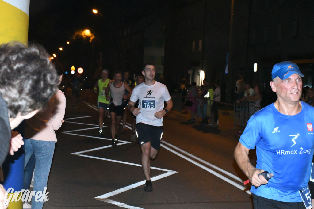 Prawie 1200 zawodników na piekarskim półmaratonie