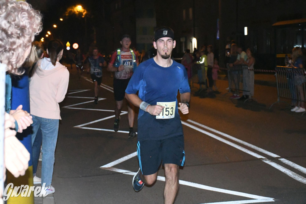 Prawie 1200 zawodników na piekarskim półmaratonie