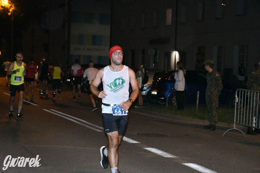 Prawie 1200 zawodników na piekarskim półmaratonie