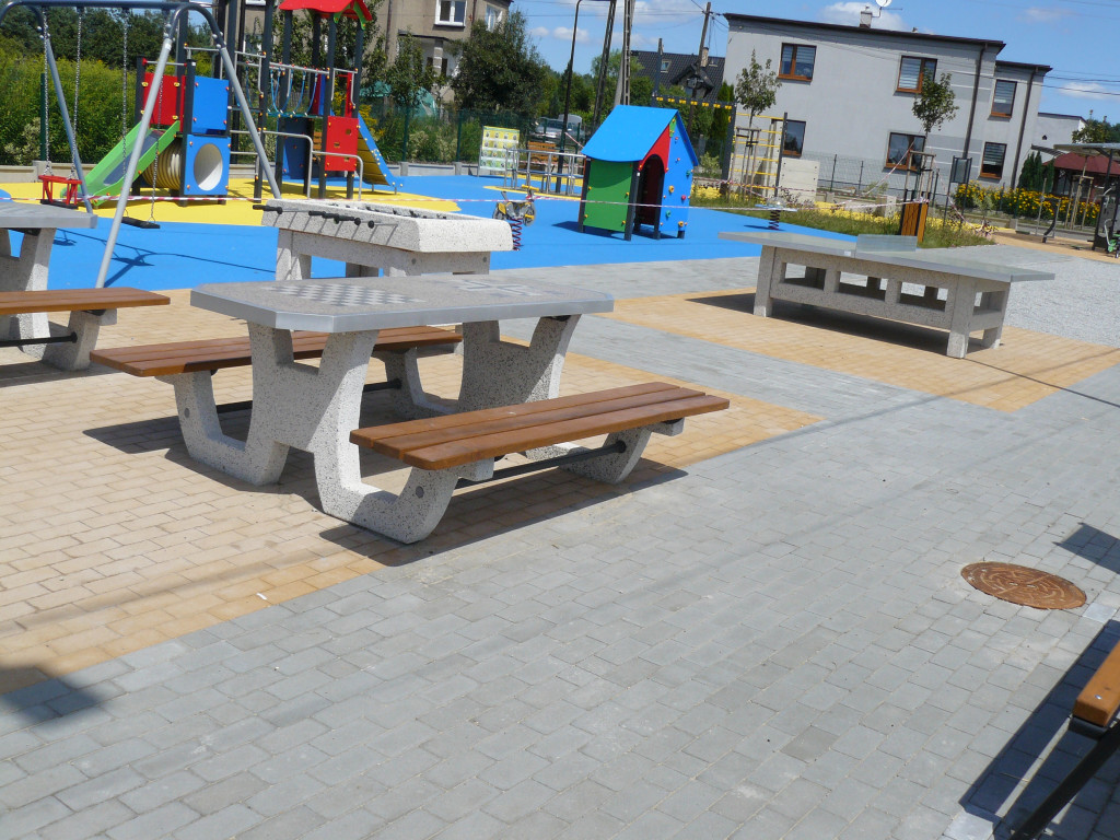 Plac zabaw w Pniowcu wciąż zamknięty