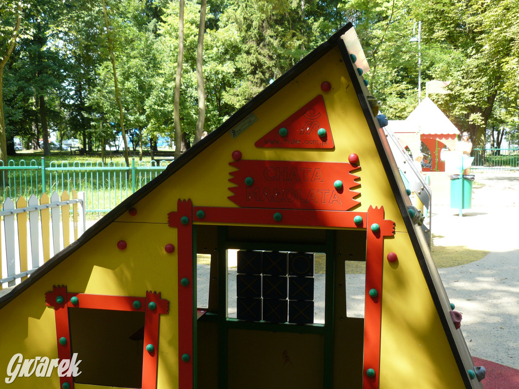 Place zabaw. Na który stawiacie?