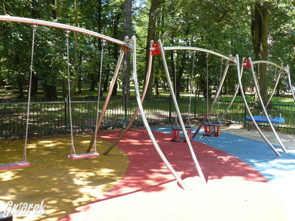 Place zabaw. Na który stawiacie?