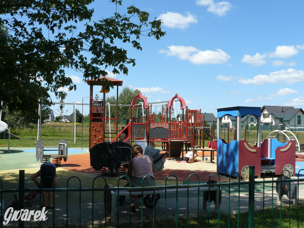 Place zabaw. Na który stawiacie?