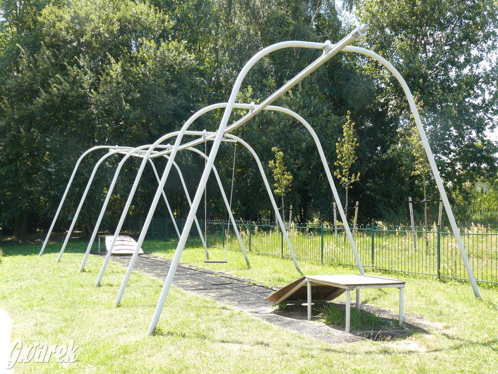 Place zabaw. Na który stawiacie?