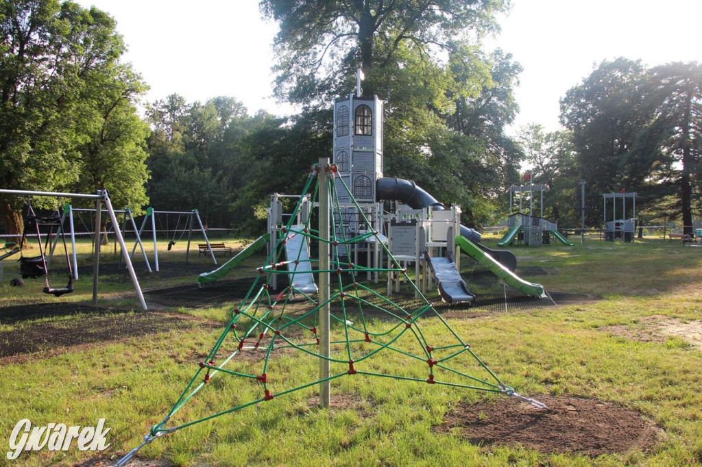 Place zabaw. Na który stawiacie?