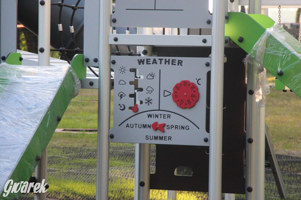 Place zabaw. Na który stawiacie?