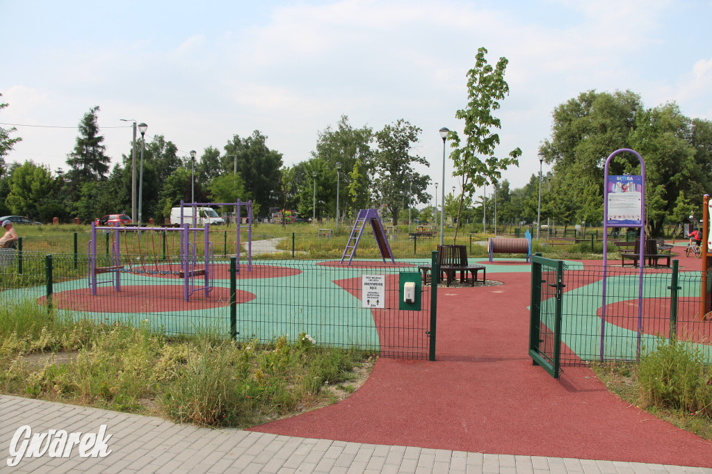 Place zabaw. Na który stawiacie?