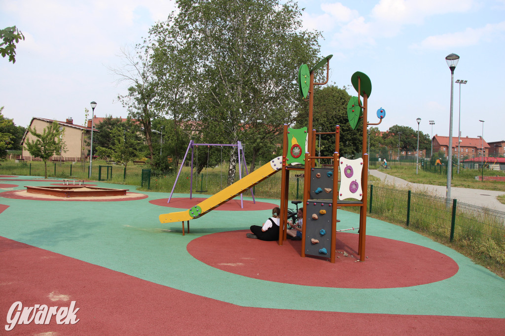 Place zabaw. Na który stawiacie?