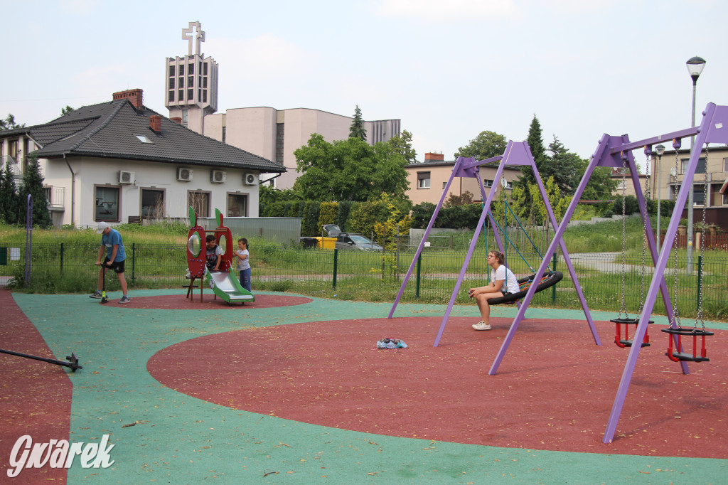 Place zabaw. Na który stawiacie?