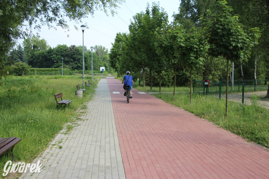 Place zabaw. Na który stawiacie?