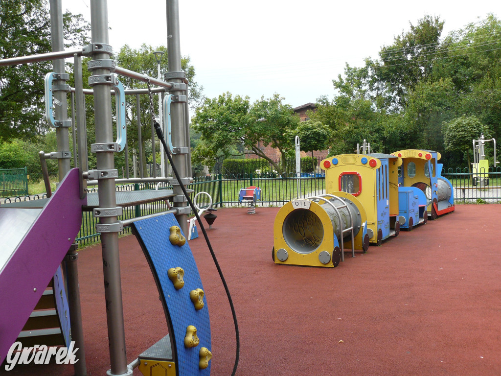 Place zabaw. Na który stawiacie?