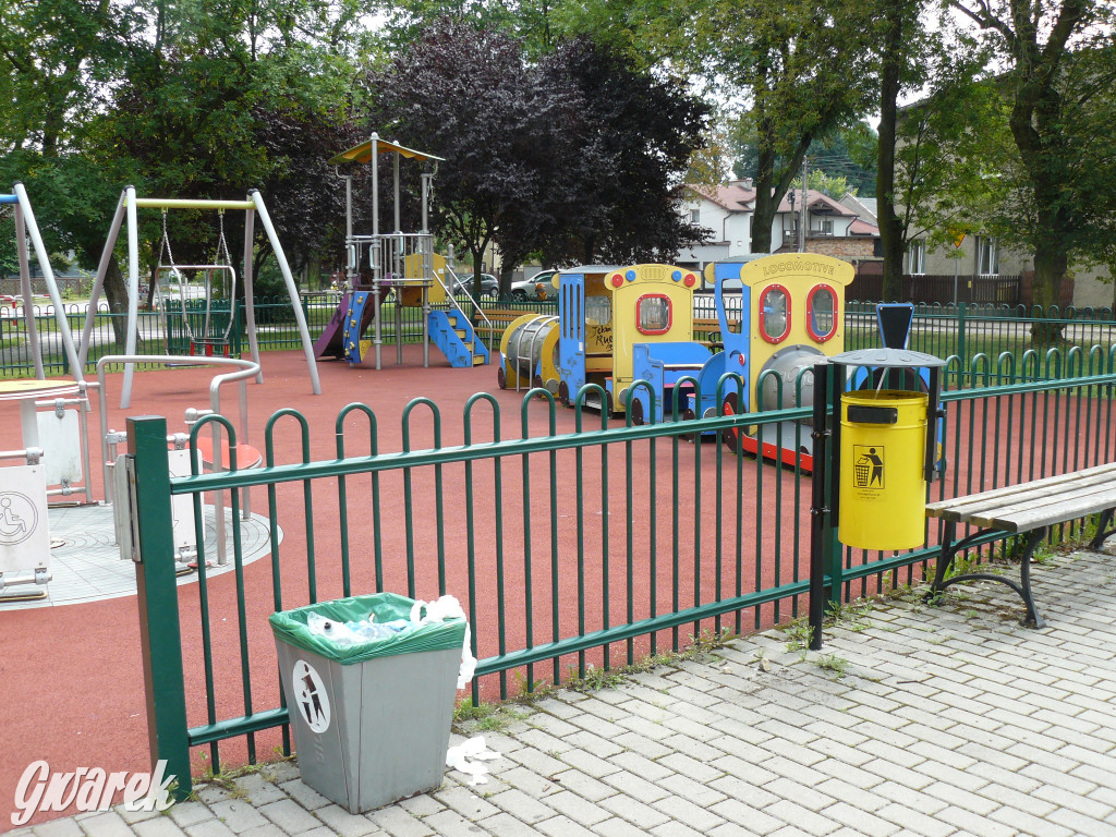 Place zabaw. Na który stawiacie?