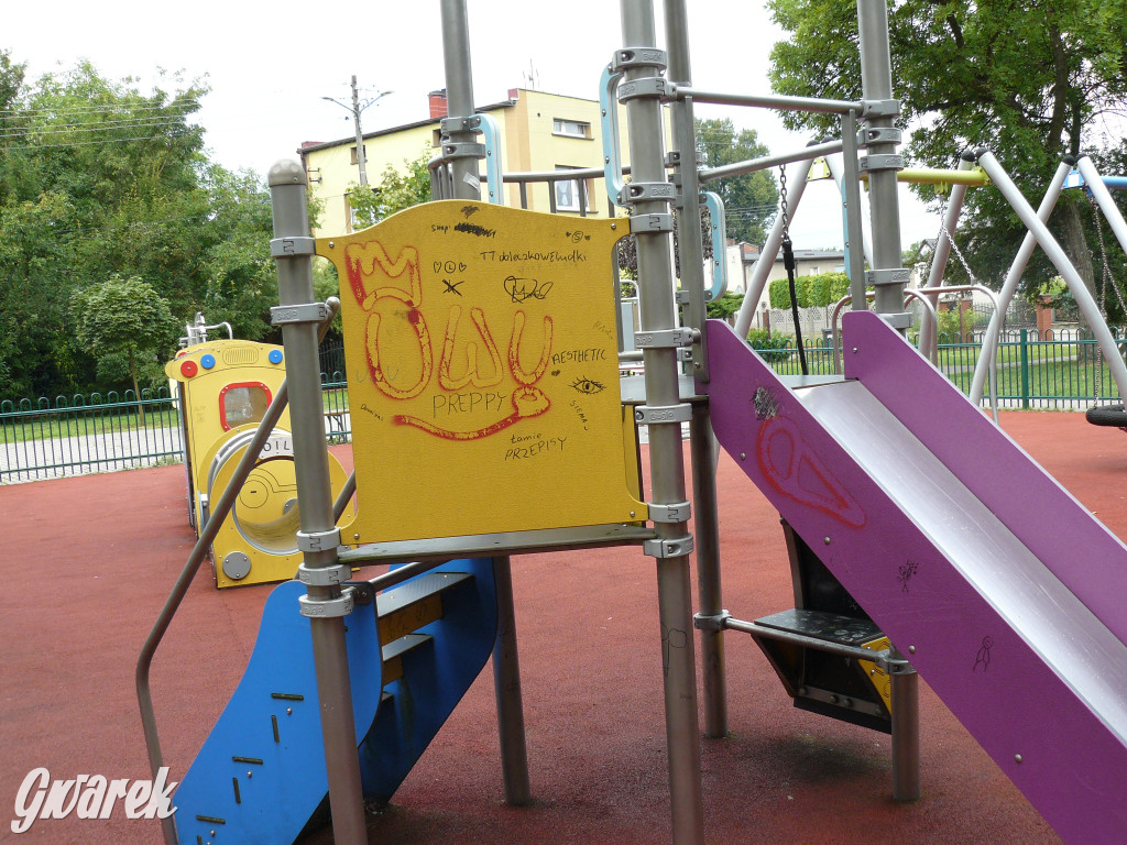 Place zabaw. Na który stawiacie?