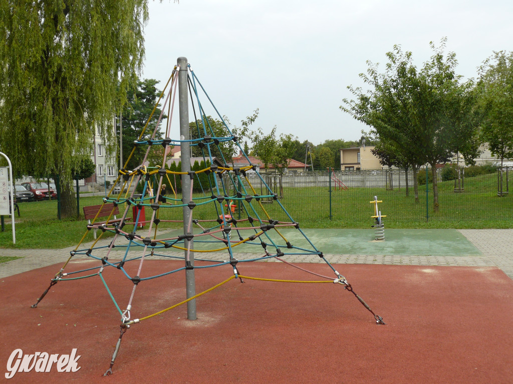 Place zabaw. Na który stawiacie?