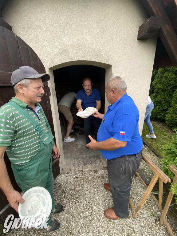 Tego chleba można spróbować raz w roku. Warto