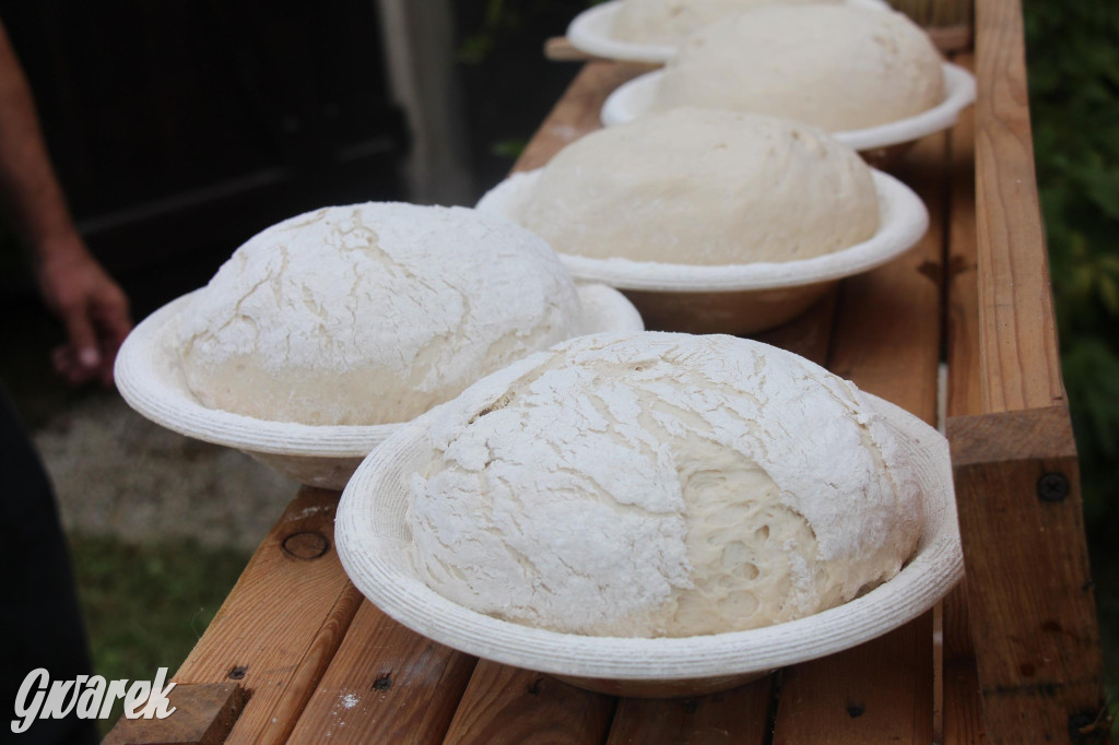 Tego chleba można spróbować raz w roku. Warto