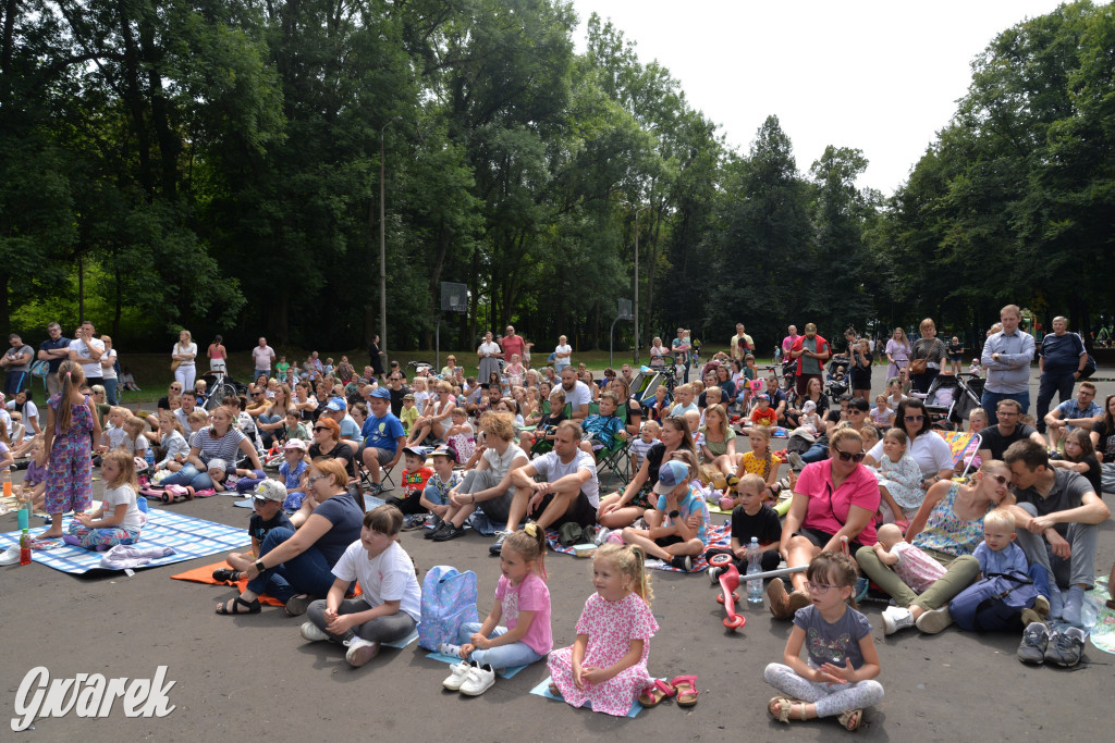 Tarnowskie Góry. Teatralne Parkowanie i harce na polanie!