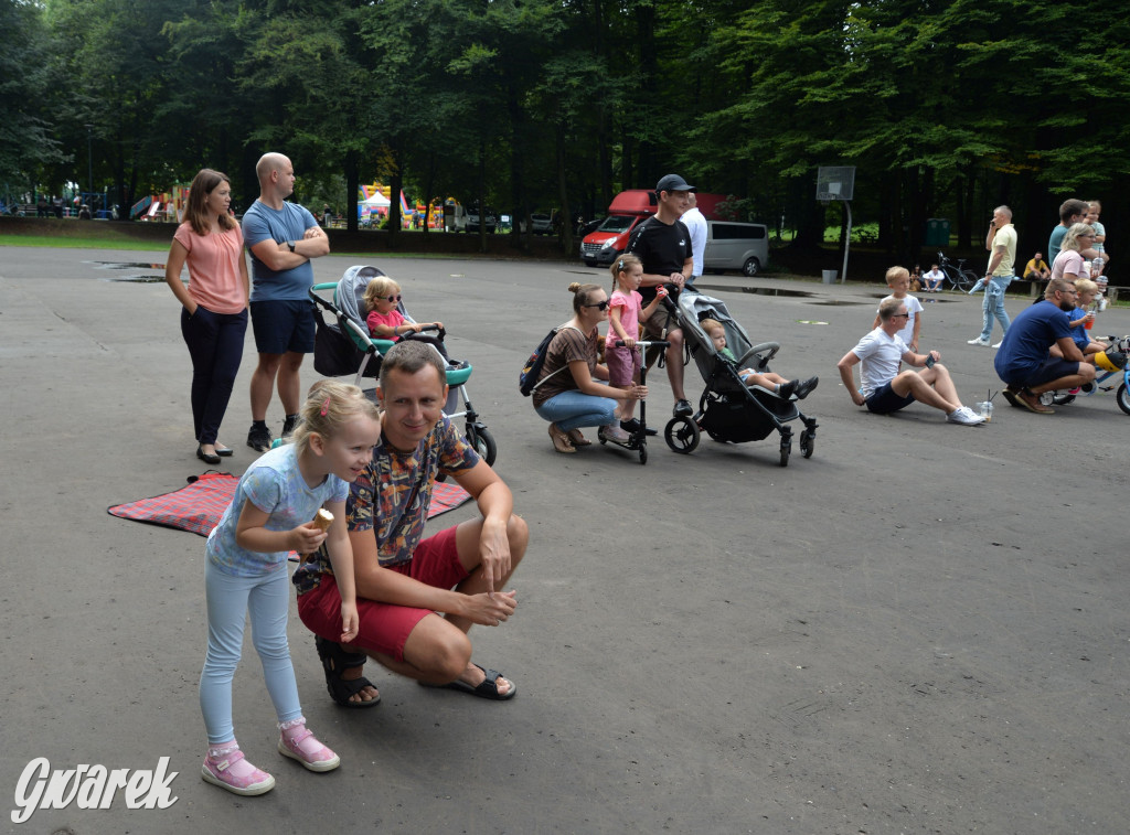 Tarnowskie Góry. Teatralne Parkowanie i harce na polanie!