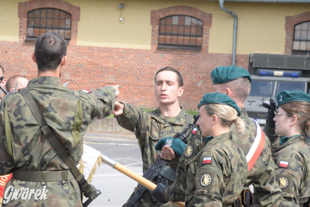 5. Pułk Chemiczny w Tarnowskich Górach. Przysięga wojskowa